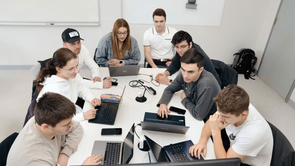 étudiants en comptabilité